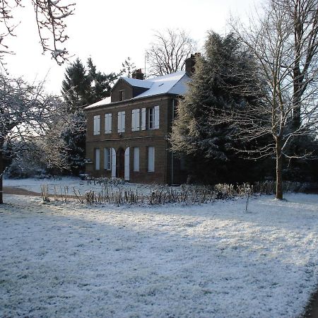 Bed and Breakfast Au Charme Des Pommiers Thiberville Exterior foto