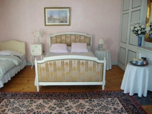 Bed and Breakfast Au Charme Des Pommiers Thiberville Exterior foto